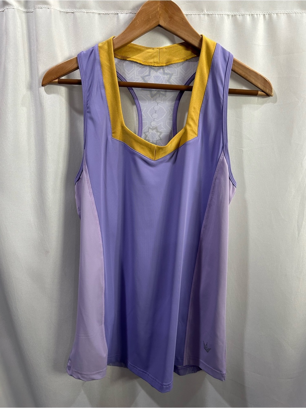 NWOT Crowned Athletics Jasmine Arabian Nights Lavender Flow Tank Top
